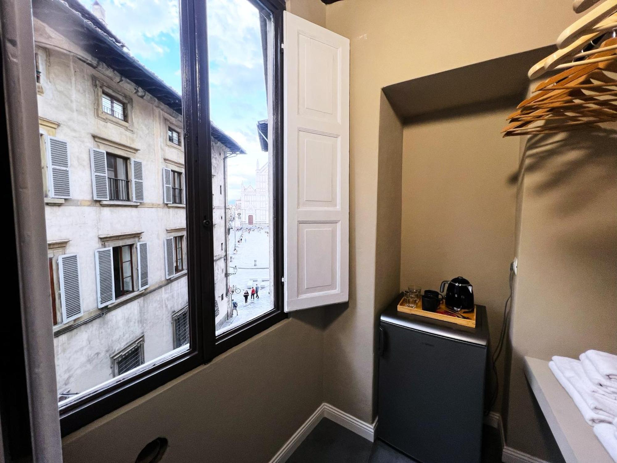 Santa Croce Luxury Suite - Dolcevita Holiday Florence Exterior photo